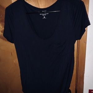 hollister t-shirt